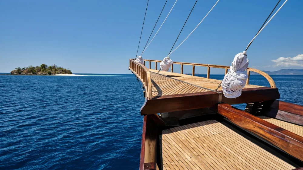 Asia Global Yachting (AGY) 3