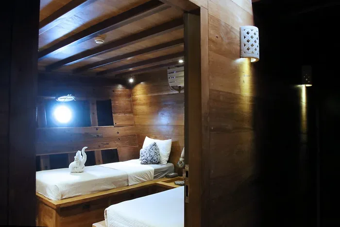 Asia Global Yachting (AGY) Twin Cabin 4