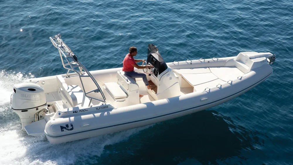 Asia Global Yachting (AGY) Yacht Charter, Sales, Magagement & More Nj 700 Xl