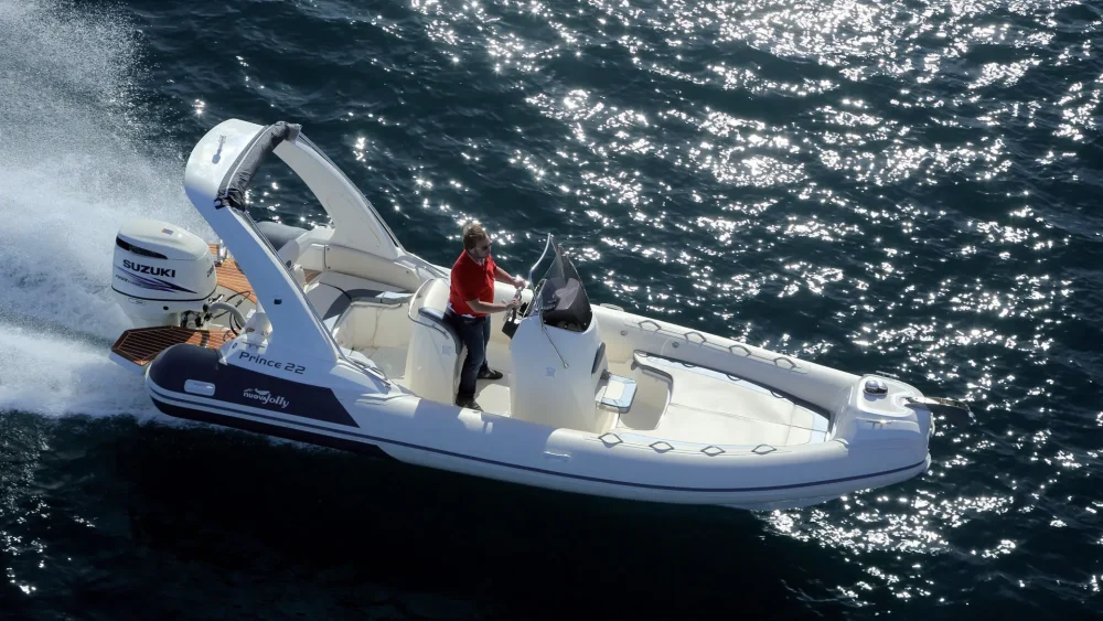 Asia Global Yachting (AGY) Yacht Charter, Sales, Magagement & More Prince 21 22