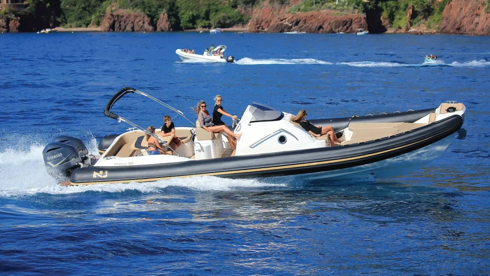 Asia Global Yachting (AGY) Yacht Charter, Sales, Magagement & More Prince 38 Cc