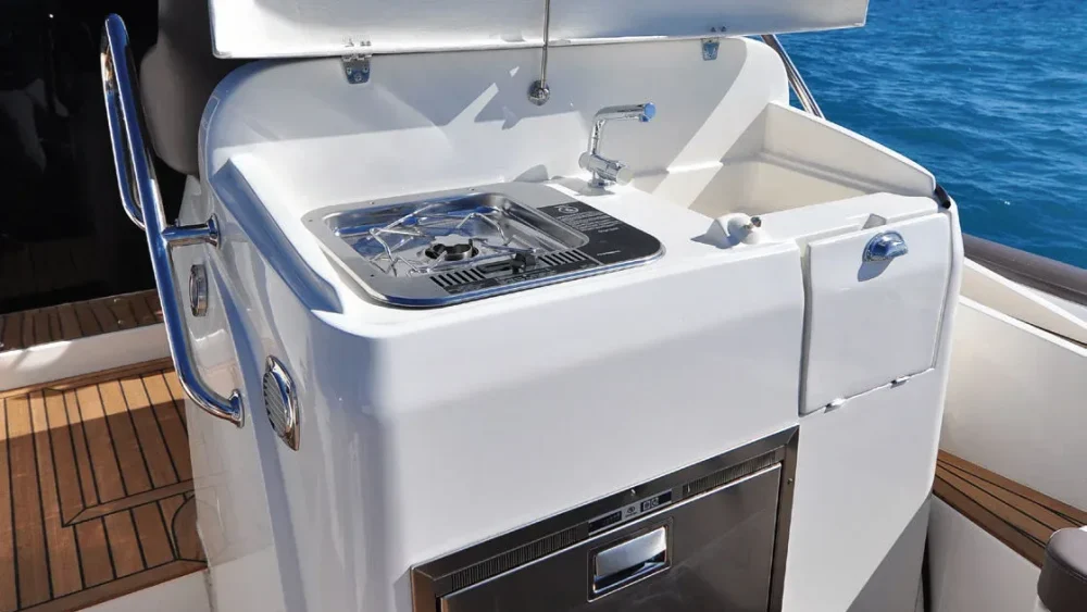 Asia Global Yachting (AGY) Yacht Charter, Sales, Magagement & More Prince 38 Sport Cabin G7