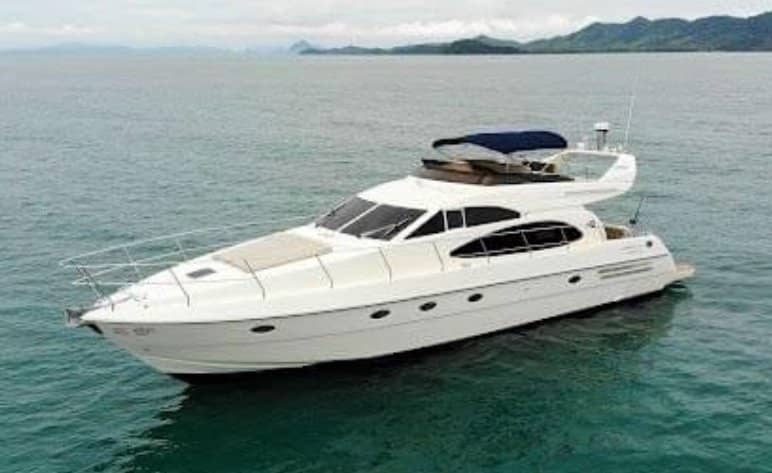 Asia Global Yachting (AGY) Premium Bespoke Yatch Charters, Sales, New Builds, Management & More Azimut 54 Lisa 047