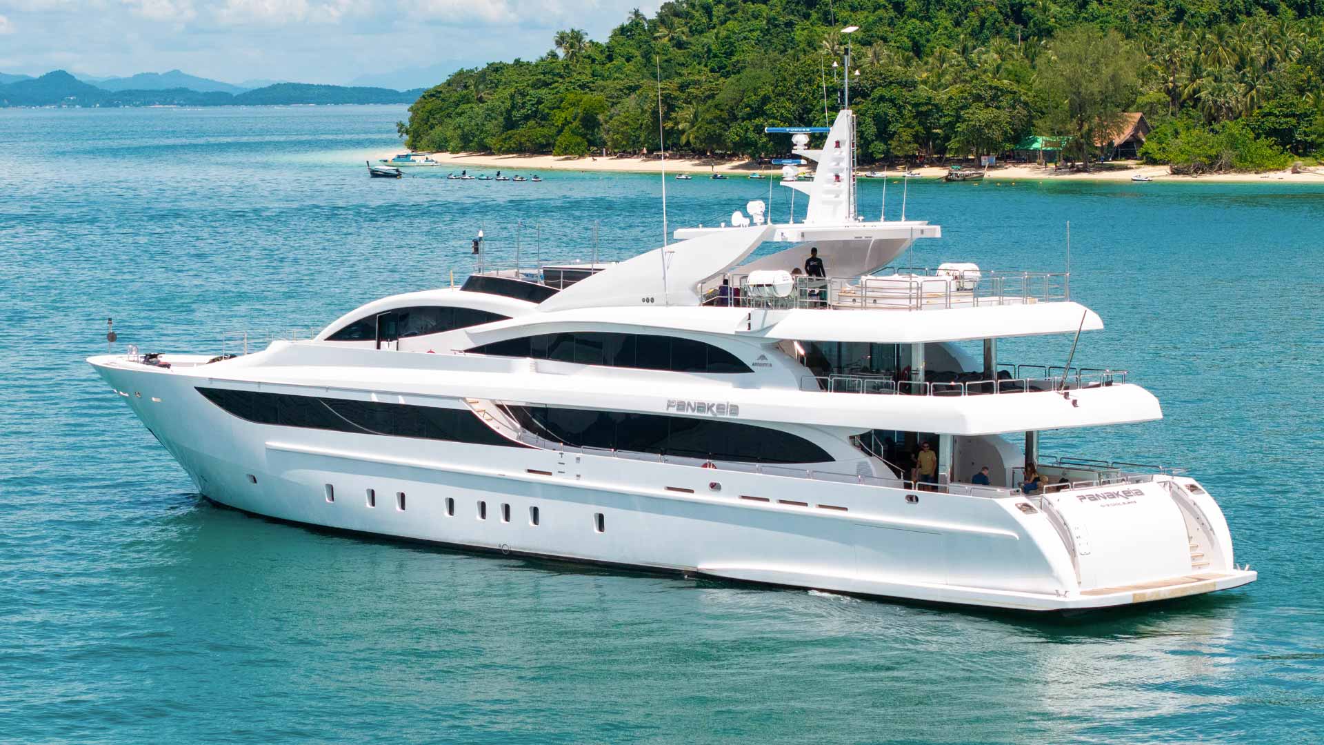 Asia Global Yachting (AGY) Luxury Yacht Charters in Thailand, Indonesia and Japan Nuck S Ship 1