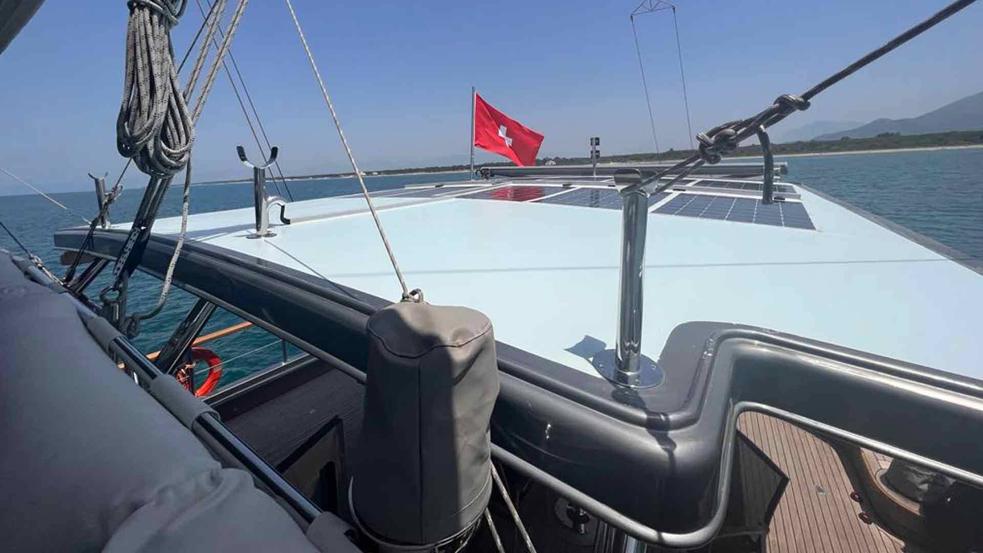 Asia Global Yachting (AGY) Premium Bespoke Yatch Charters, Sales, New Builds, Management & More Safafasca