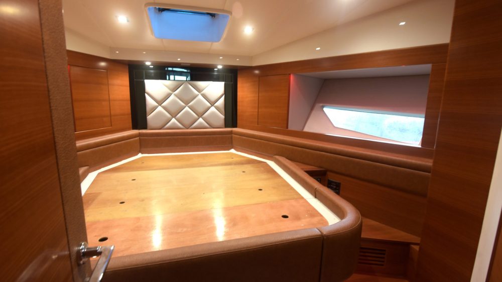 Asia Global Yachting (AGY) Luxury Yacht Charters in Thailand, Indonesia and Japan 005