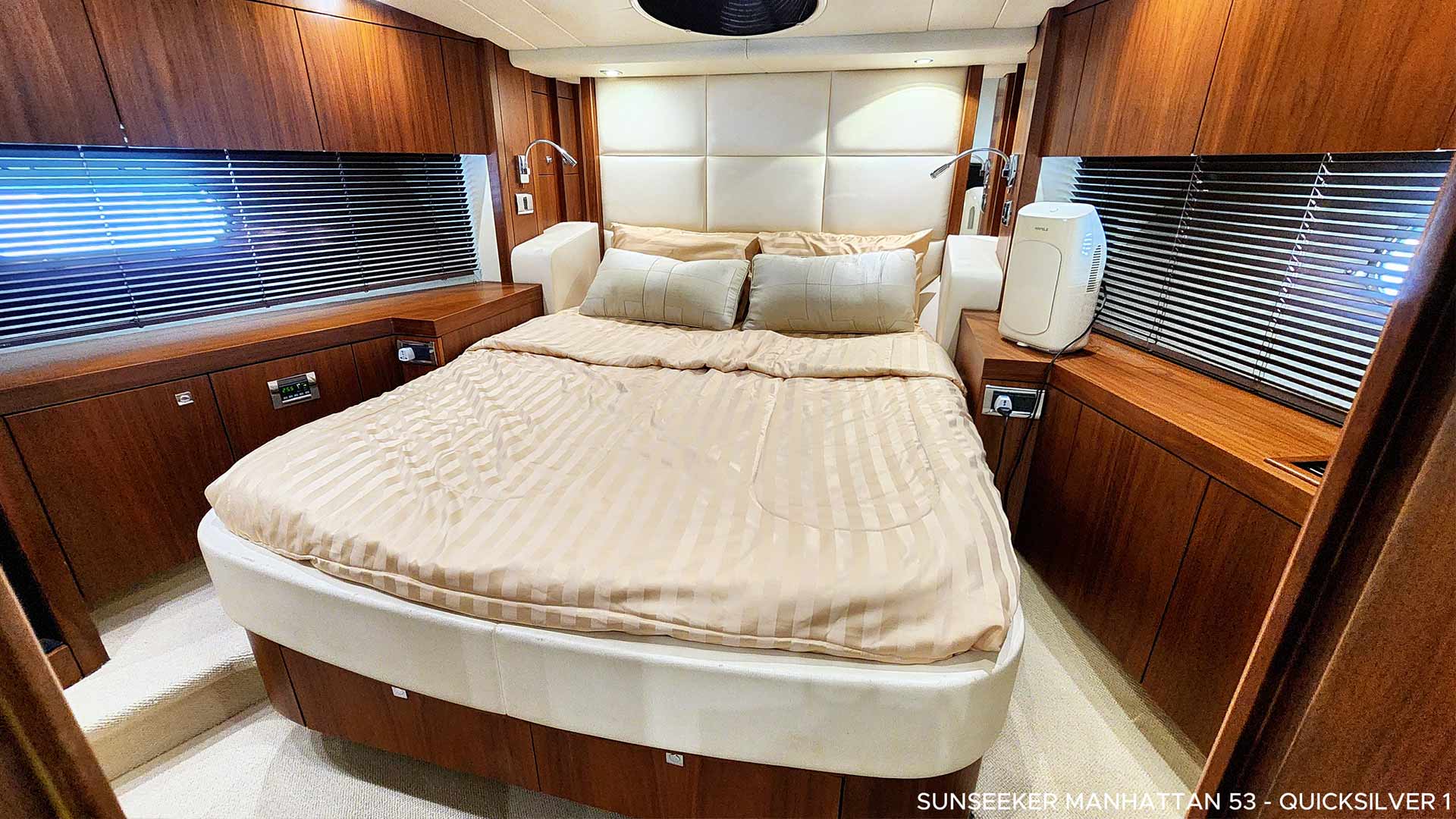 Asia Global Yachting (AGY) Luxury Yacht Charters in Thailand, Indonesia and Japan Vip Cabin 1