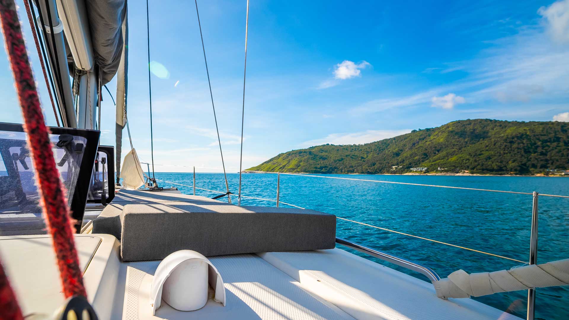 Asia Global Yachting (AGY) Luxury Yacht Charters in Thailand, Indonesia and Japan Dis05238