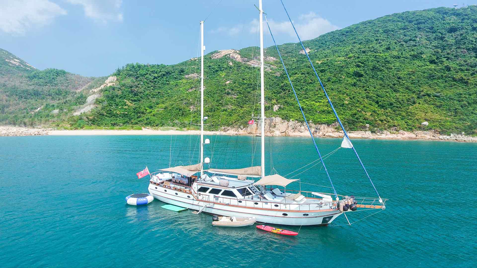 Asia Global Yachting (AGY) Luxury Yacht Charters in Thailand, Indonesia and Japan Dji 0267